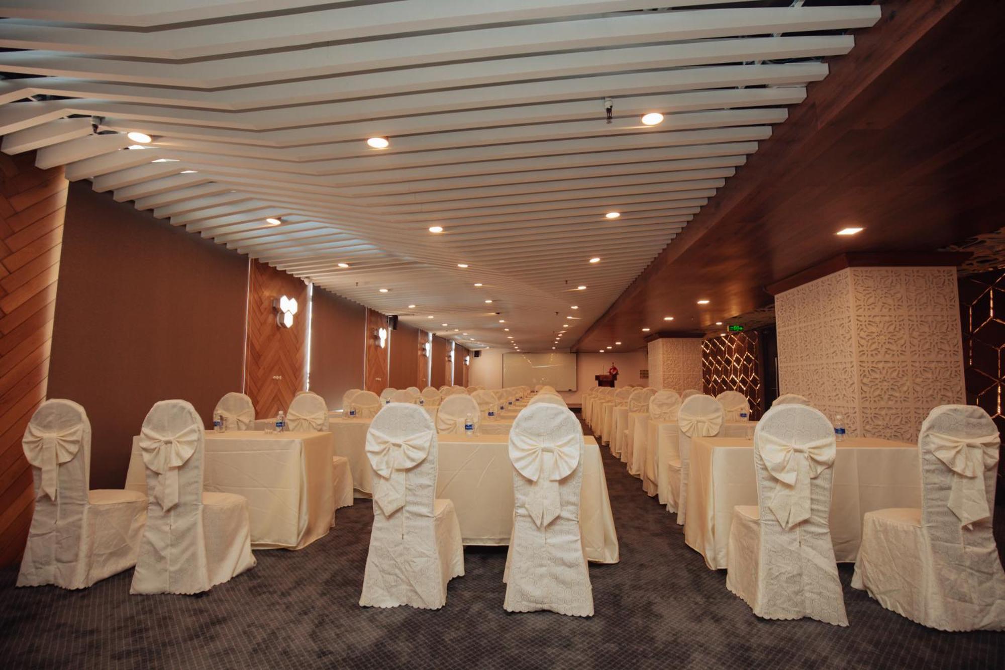 Danaciti Hotel Дананг Экстерьер фото