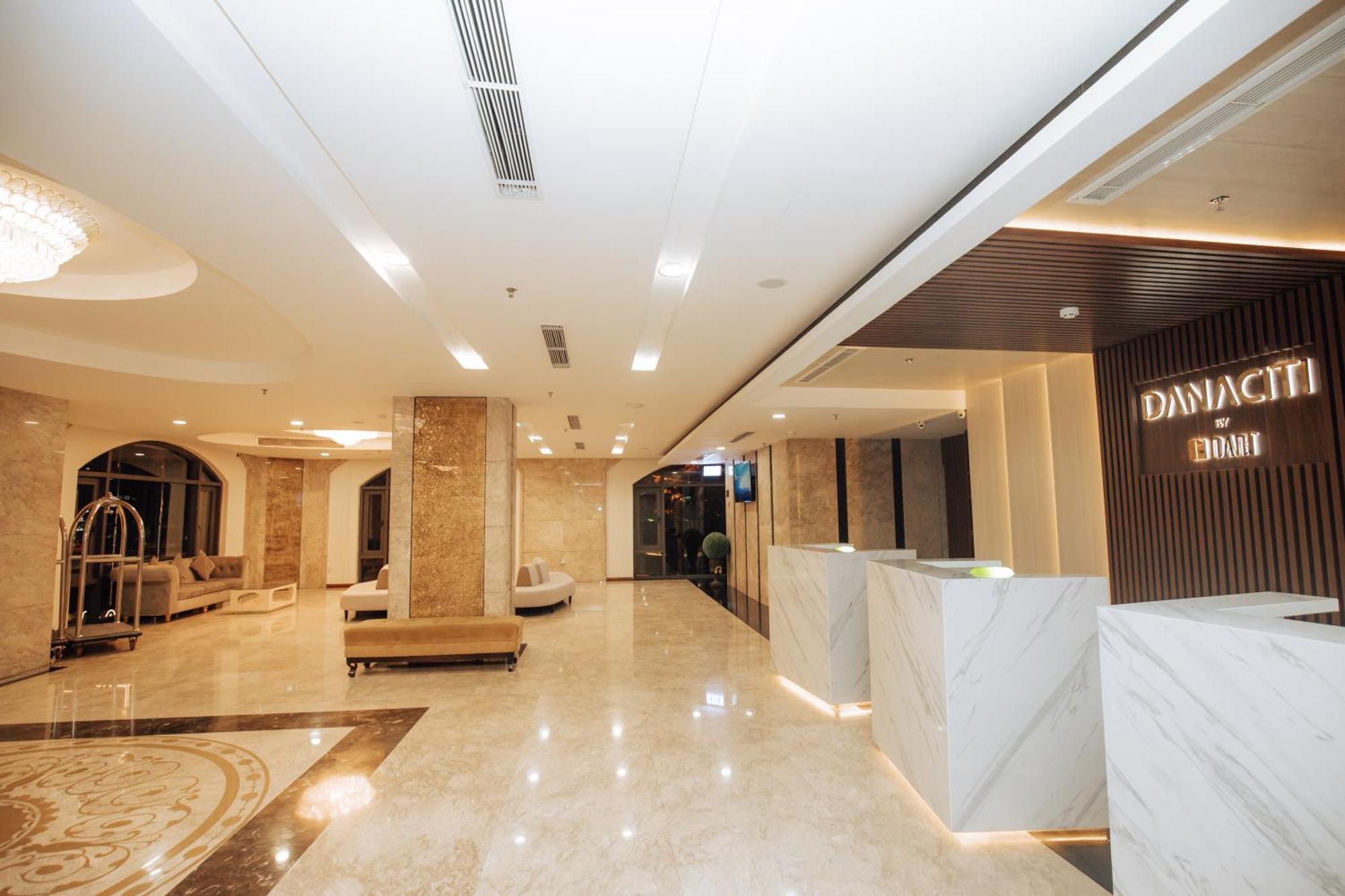 Danaciti Hotel Дананг Экстерьер фото