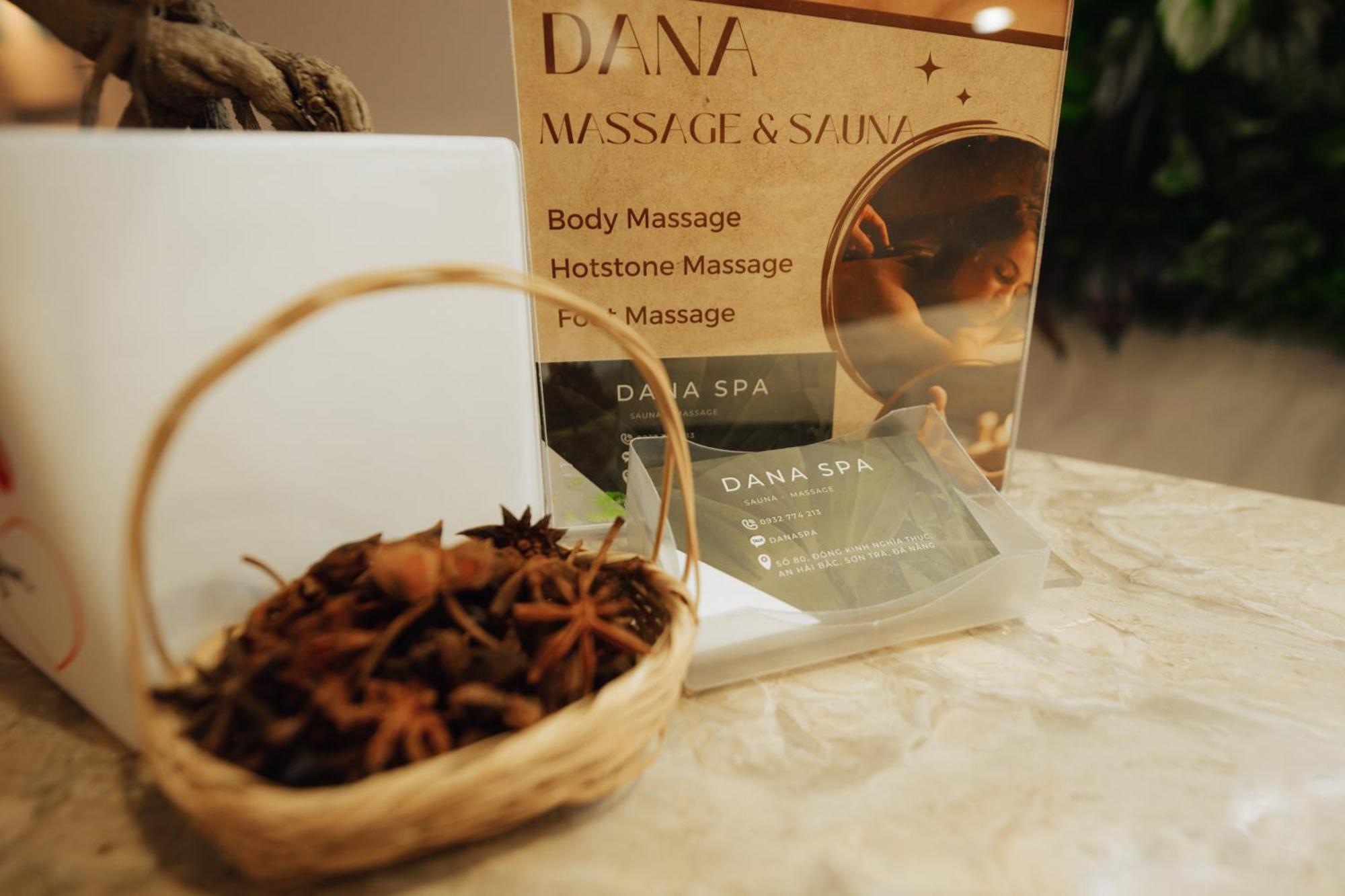 Danaciti Hotel Дананг Экстерьер фото