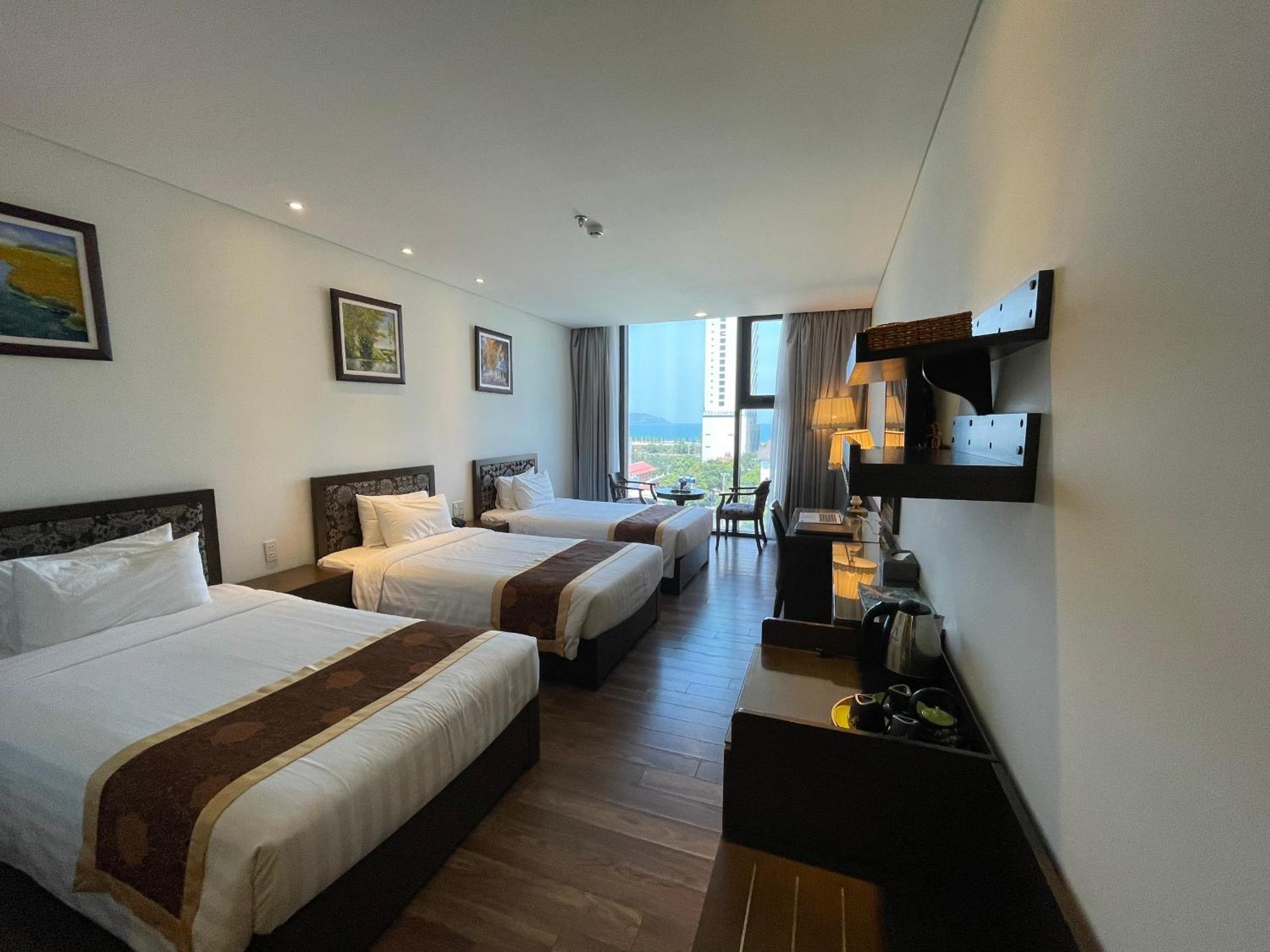 Danaciti Hotel Дананг Экстерьер фото